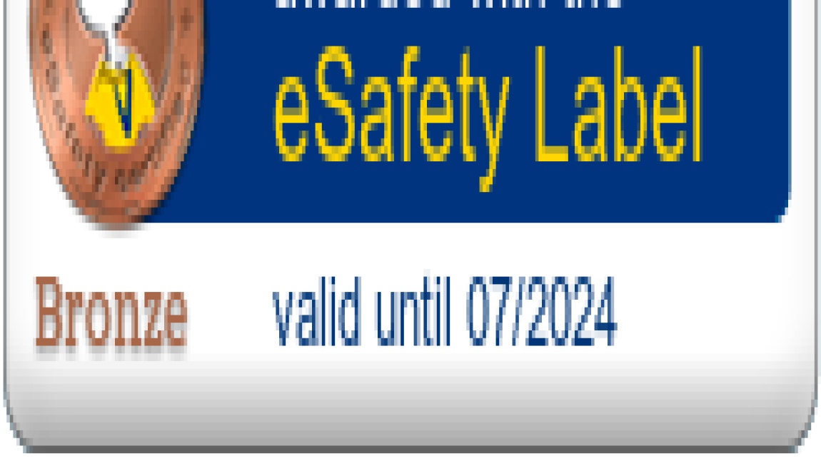 Okulumuz eSafety Label eGüvenlik Etiketi Almıştır.